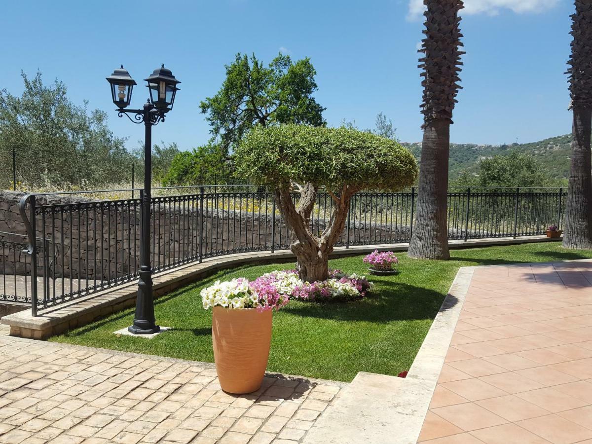 Villa Le Rose à Modica Extérieur photo