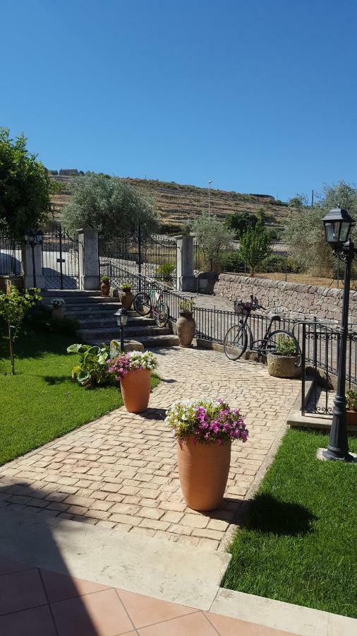 Villa Le Rose à Modica Extérieur photo